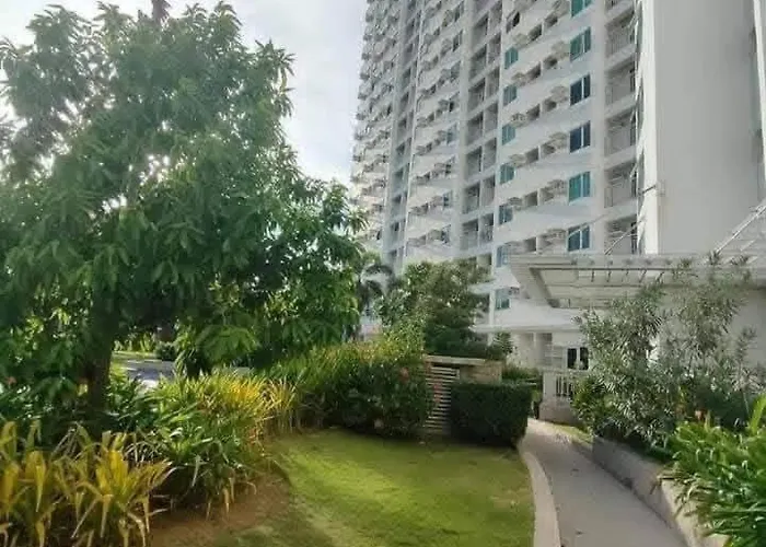 Apartamento Staycation Near Sucat Toll Gate Manila