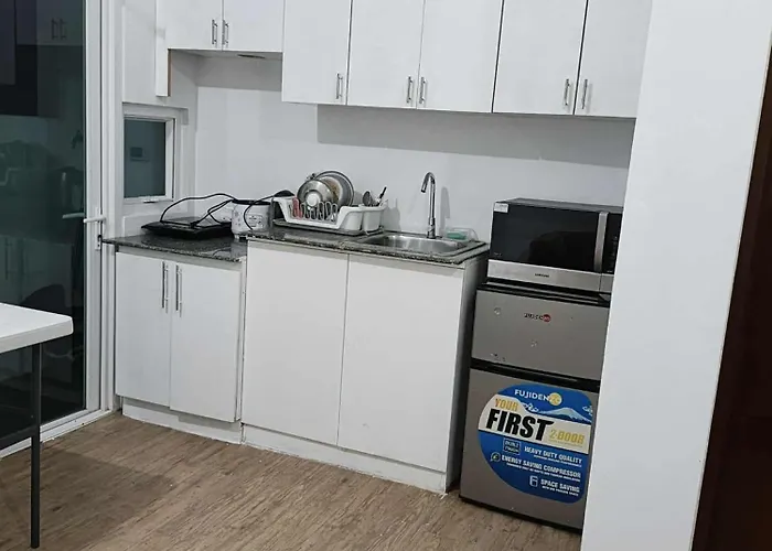 Staycation Near Sucat Toll Gate Apartamento Manila